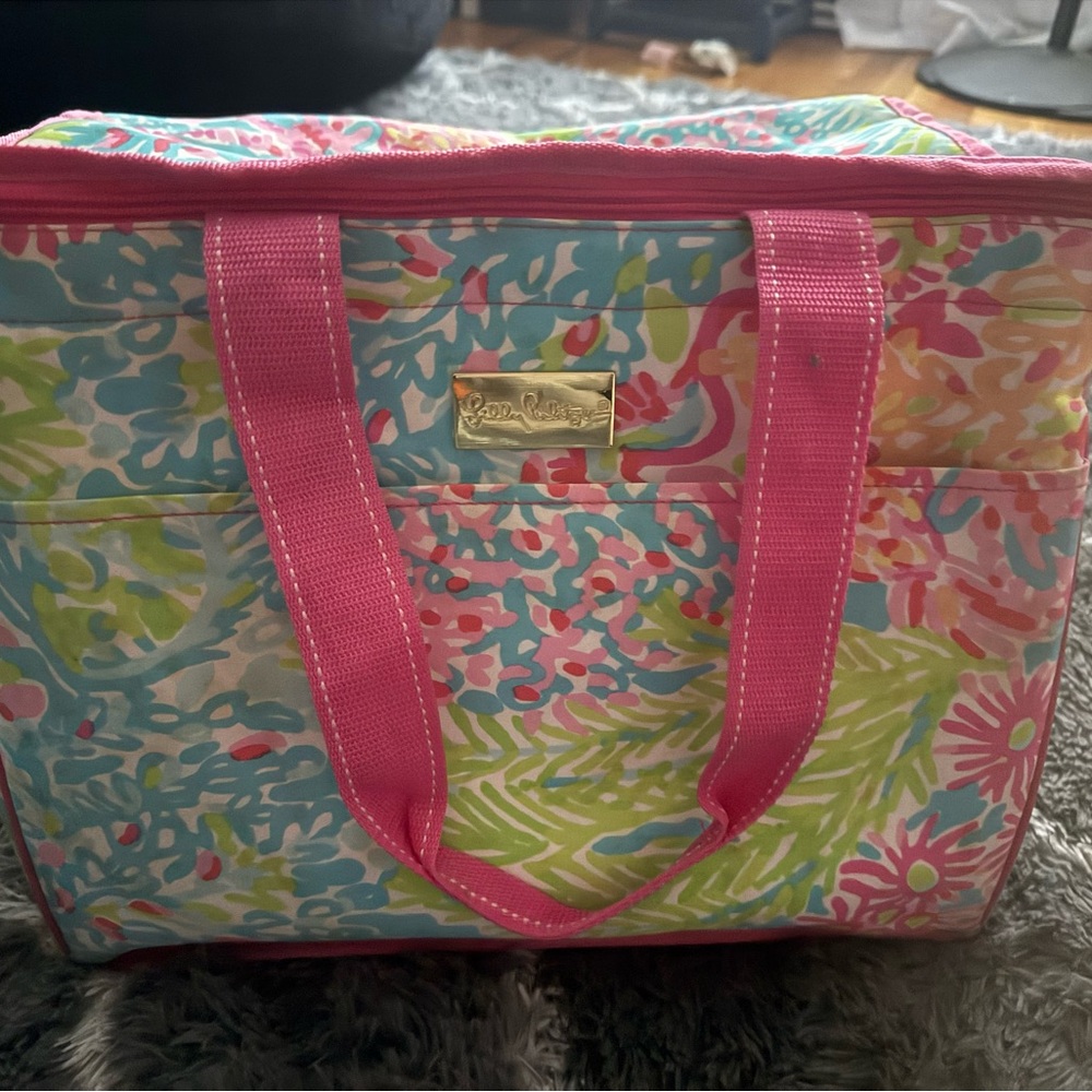 Lilly Pulitzer Vibrant Pink and Blue Tote Insulated Cooler bag